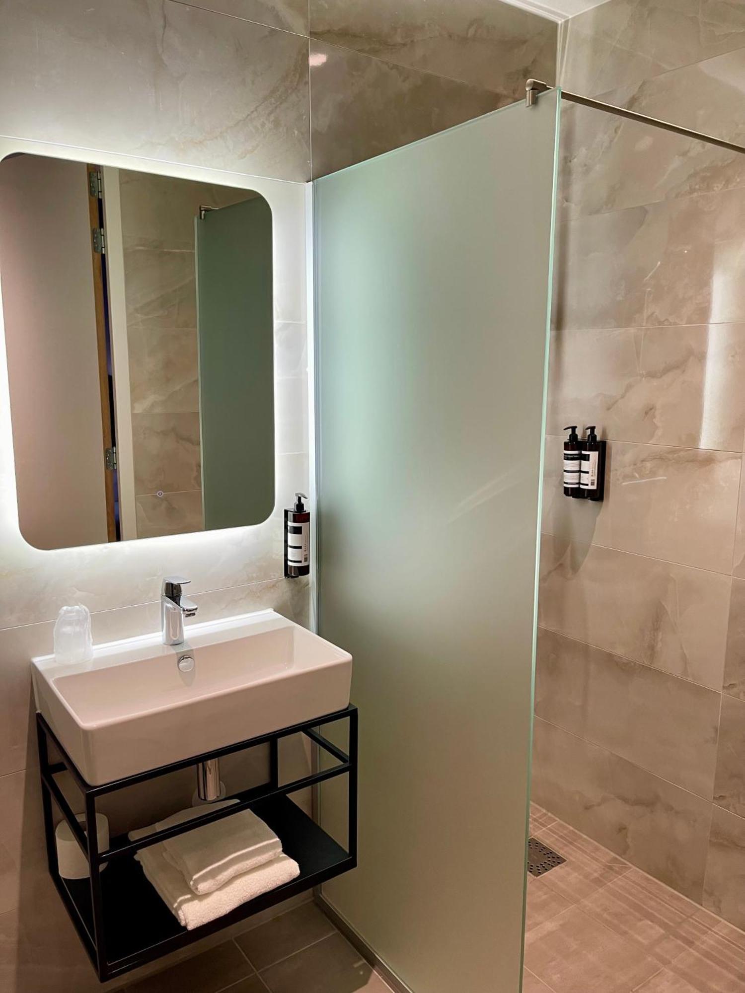Ozo Antares Airport Hotel Hoofddorp
