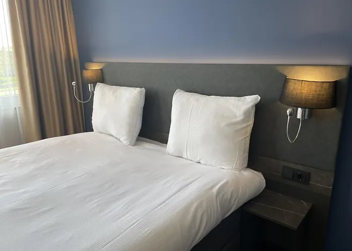 Ozo Hotels Antares Airport