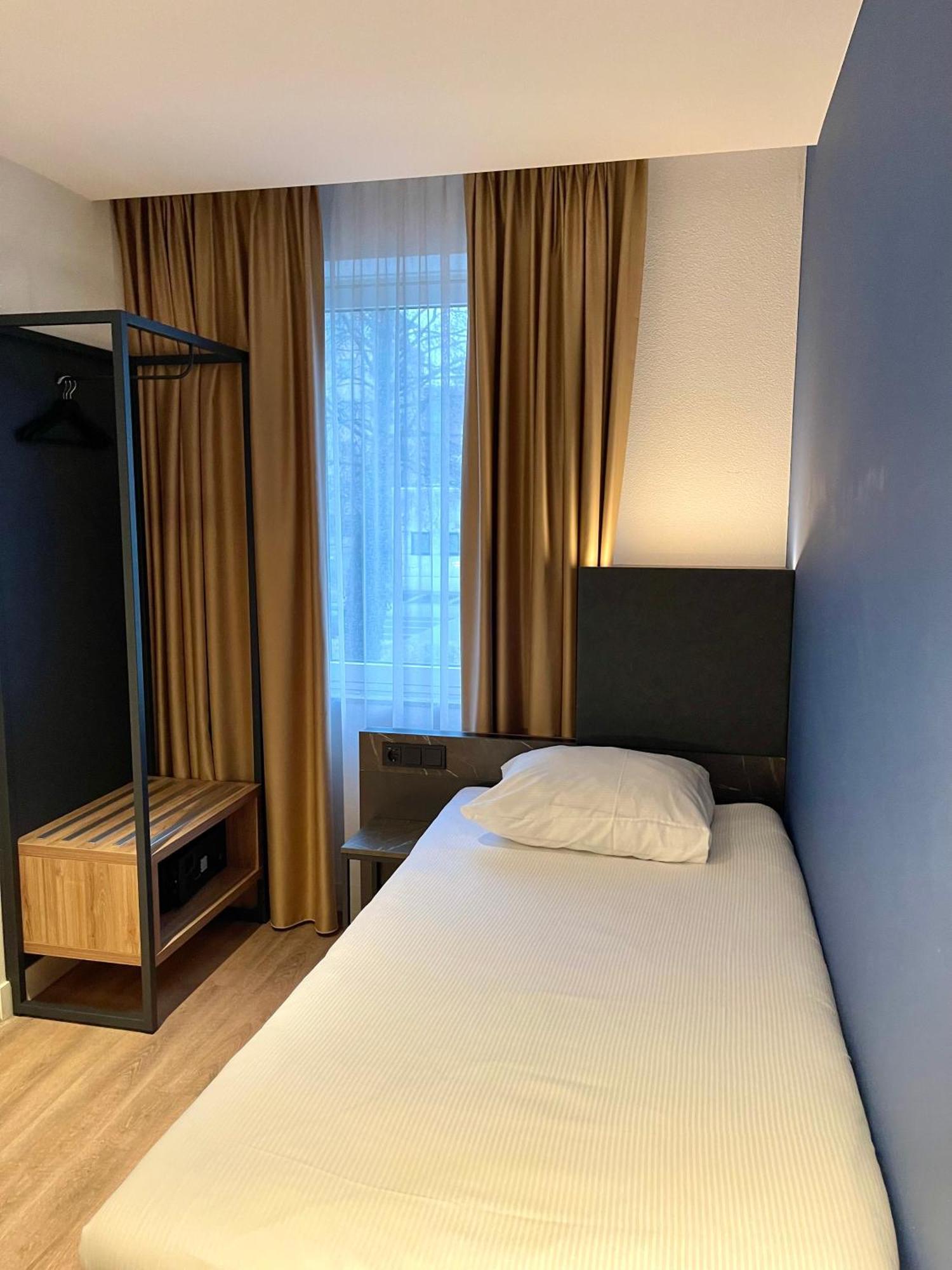 Ozo Antares Airport 3*