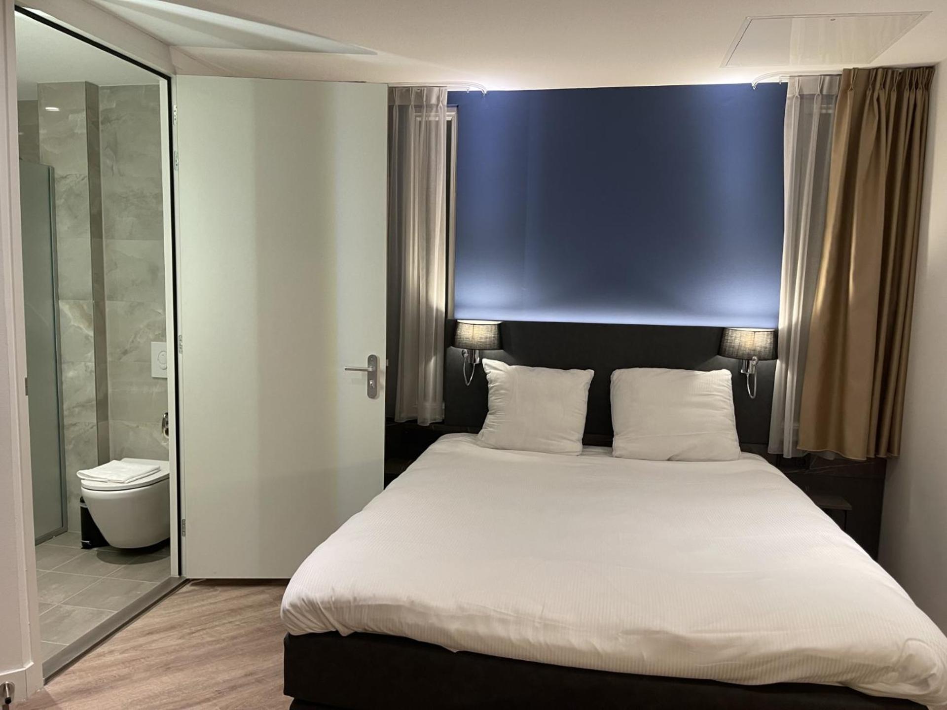 Ozo Antares Airport Hotel